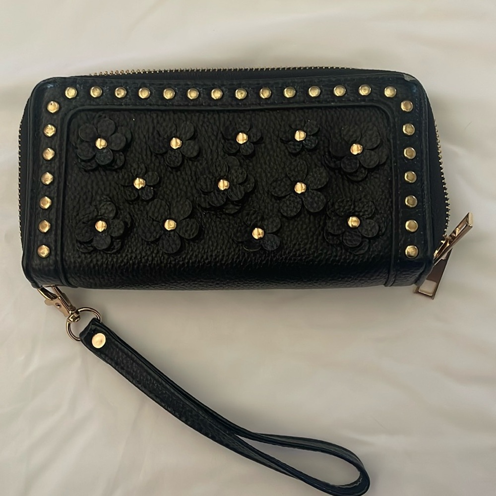 Meduim floral clutch / wallet